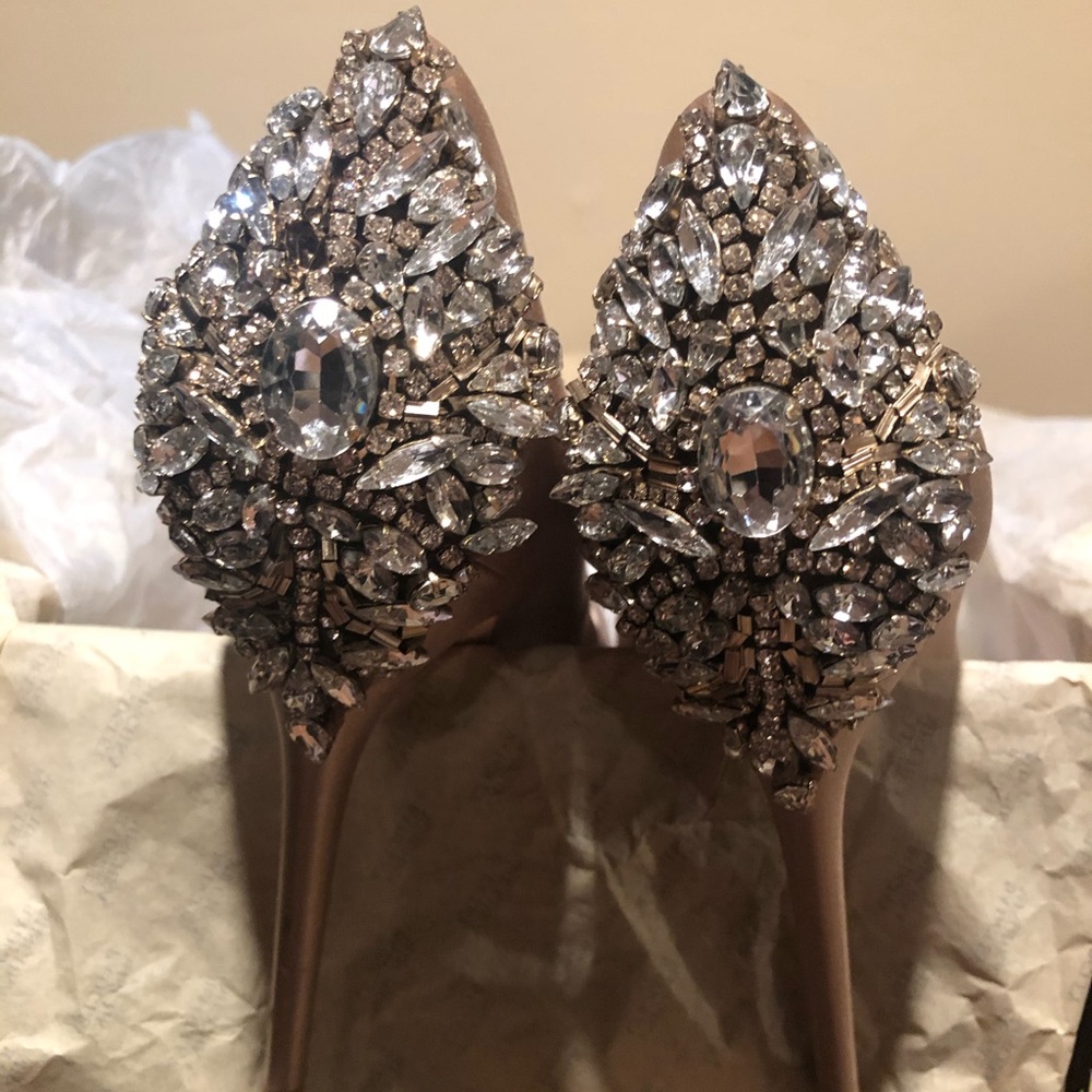 Badgley Mishka kiara peep toe embellished pump